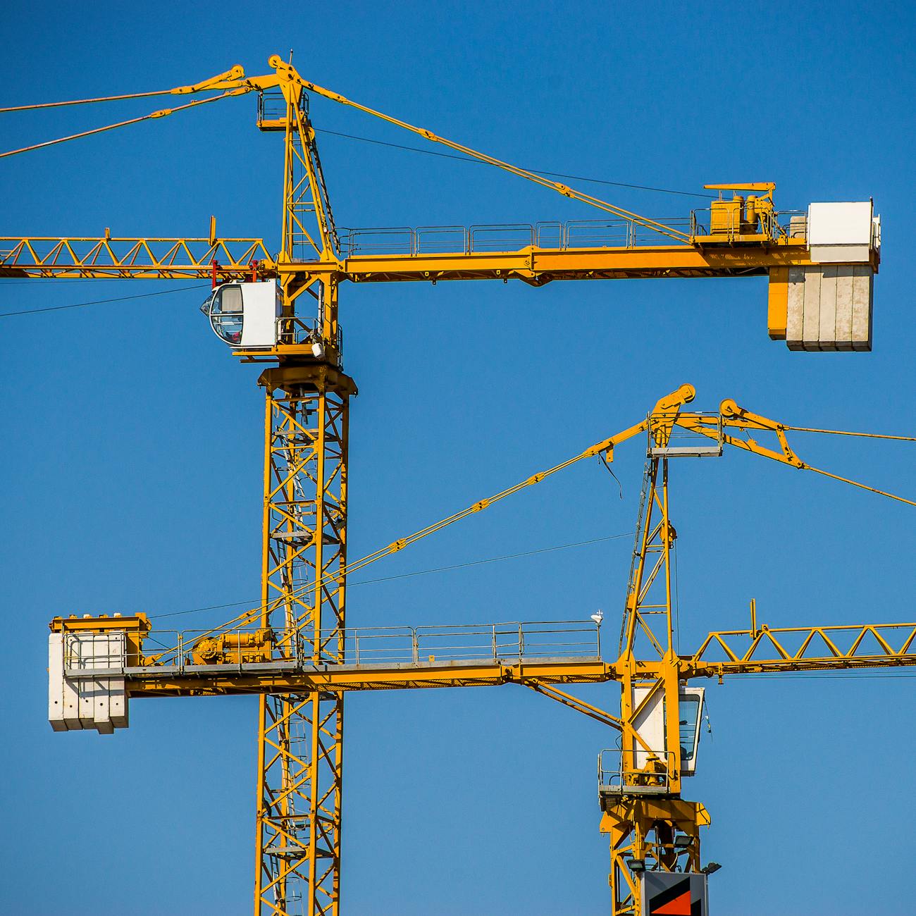 Risk Management in Construction Contracts