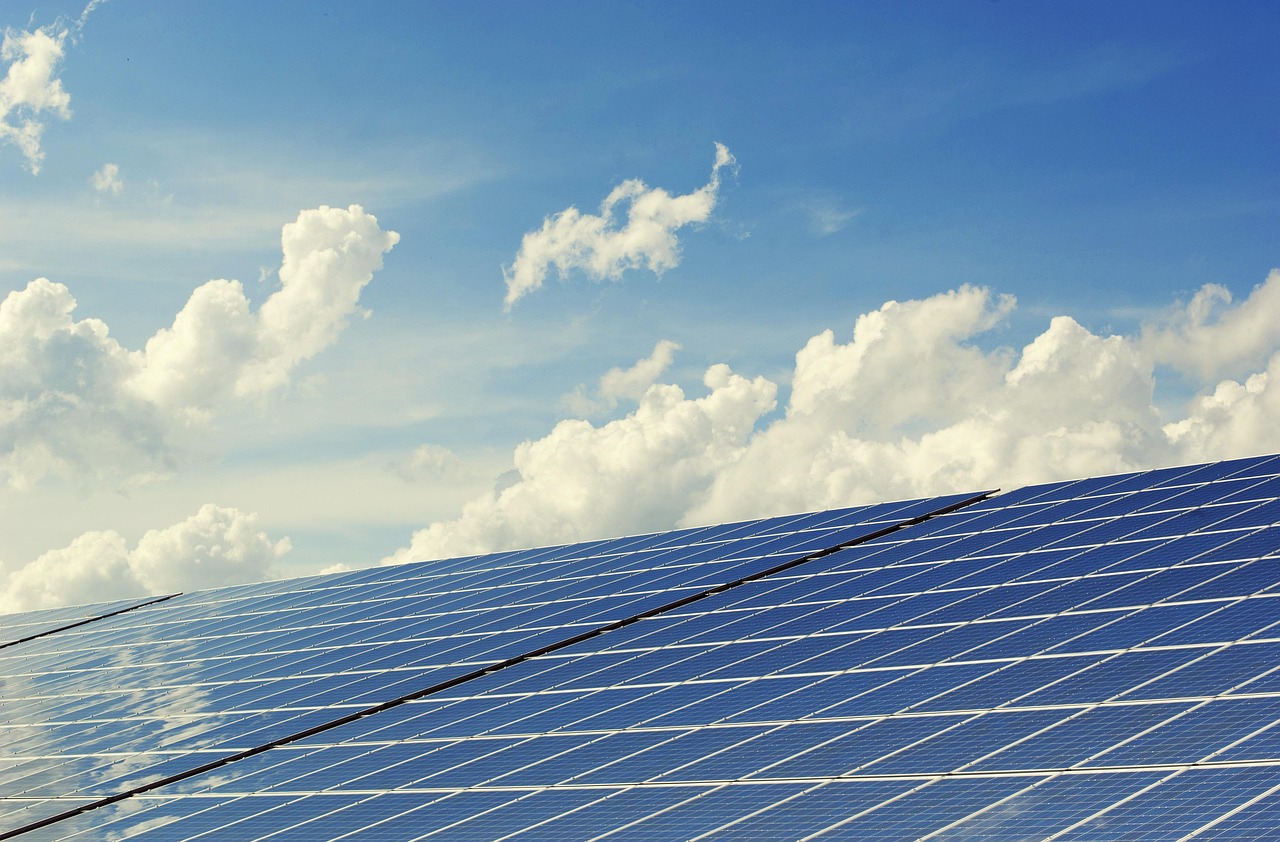 AI Applications in Solar Energy